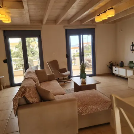 Maria's Family House's Ferienhaus Elafonissos