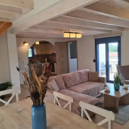 Maria's Family House's Elafonissos