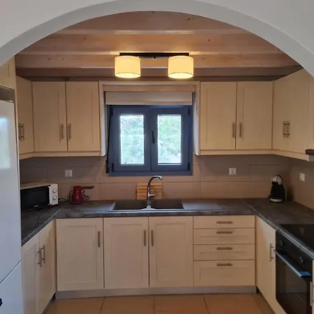 Semesterbostad Maria's Family House's