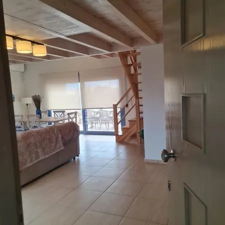 Maria's Family House's Ferienhaus Elafonissos