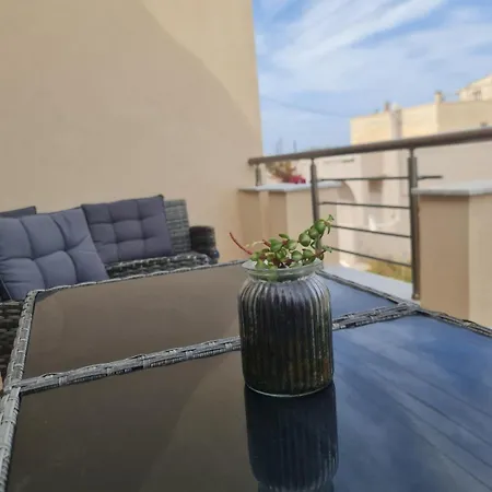 Maria's Family House's Ferienhaus Elafonissos