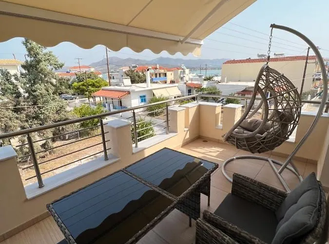 Maria's Family House's *