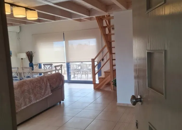 Maria's Family House's Ferienhaus Elafonissos