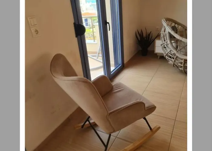 Maria's Family House's